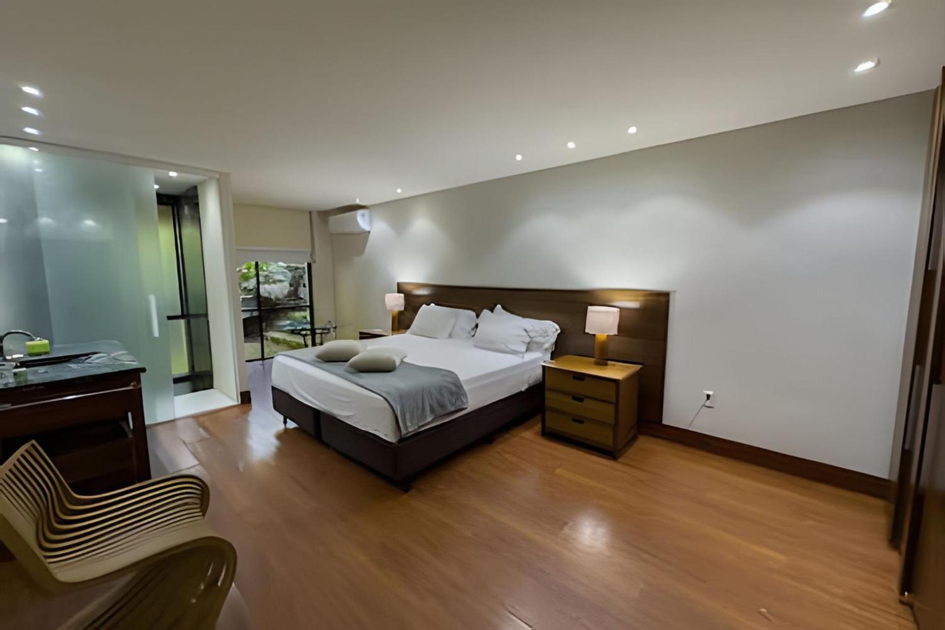 Hr.339 - Casa 5 Quartos E Piscina Em Sao Conrado * Rio de Janeiro